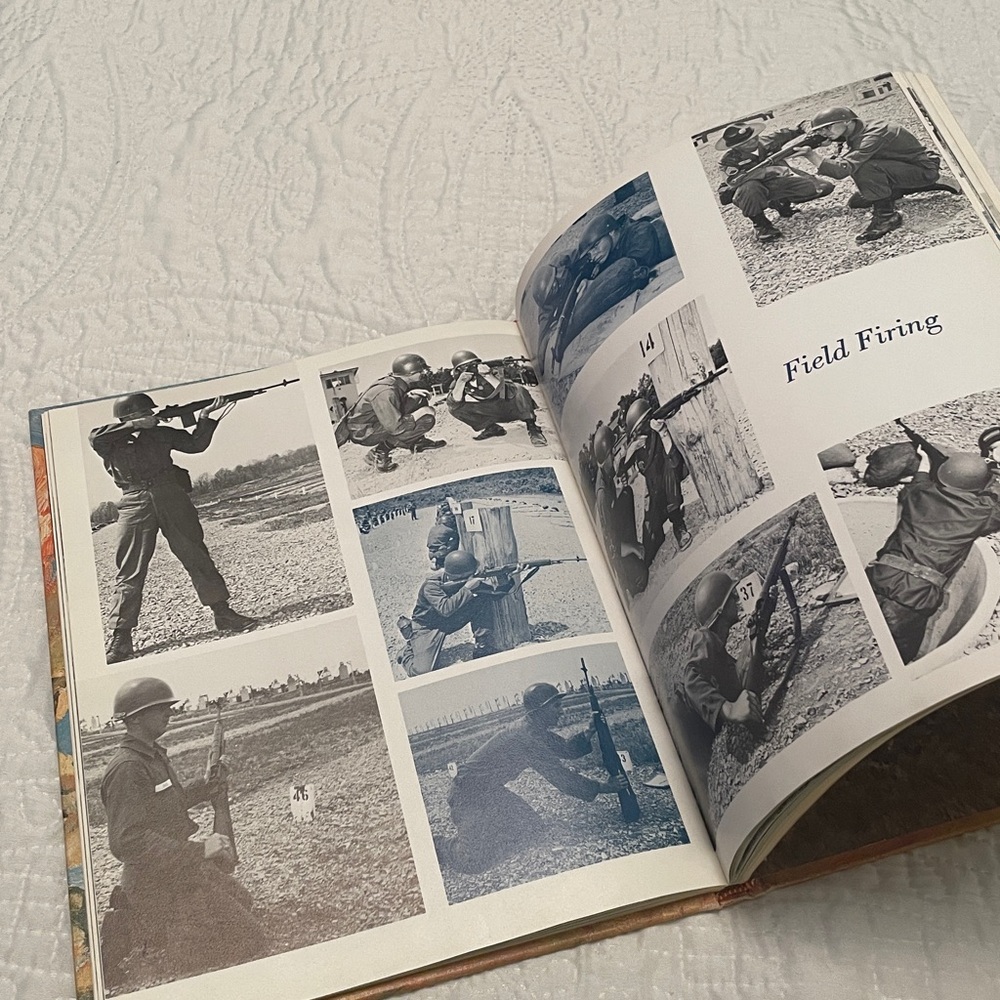 U.S. ARMY Training Center Armor Book Fort Knox, KY  1960’s Vintage Hardcover - Picture 7 of 14